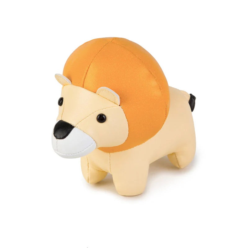 Jackson the Lion, Tiny Friend