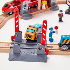 Wooden Busy City Train Rail Set