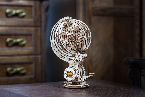 Mechanical 3D Puzzle: Kinetic Globe