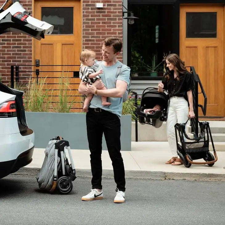 TRIV Next with Magnetic Buckle