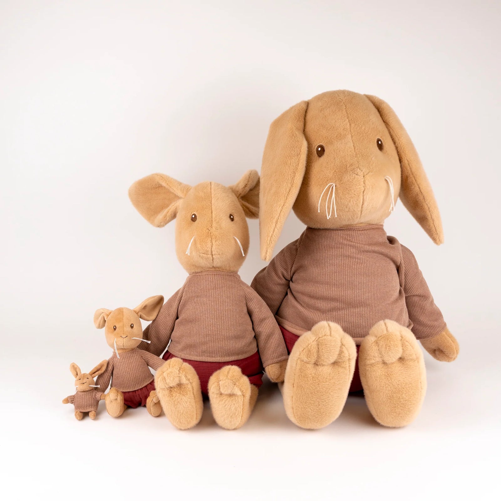 FINALSALE: Egmont Toys Lenny The Rabbit, Large