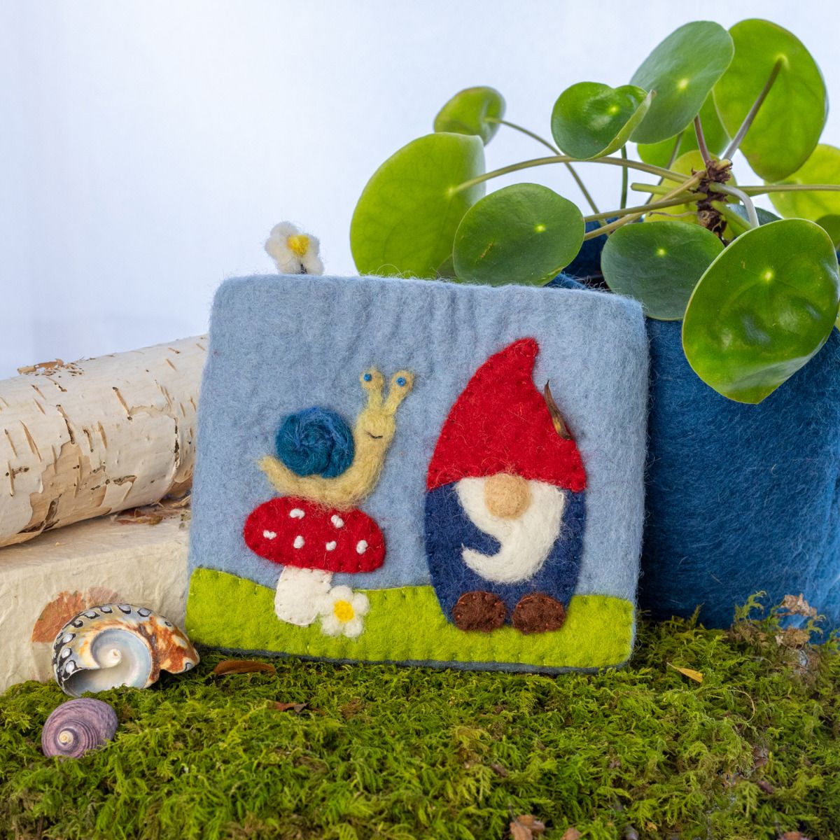 Wild Woolies Handmade Wool Coinpurse - Mushroom Gnome