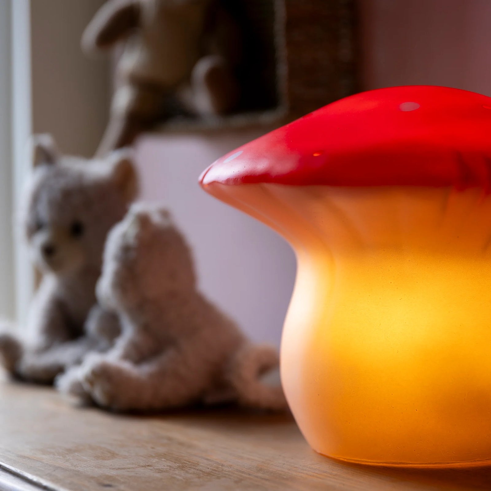 Egmont Lamp Mushroom with Plug, Medium