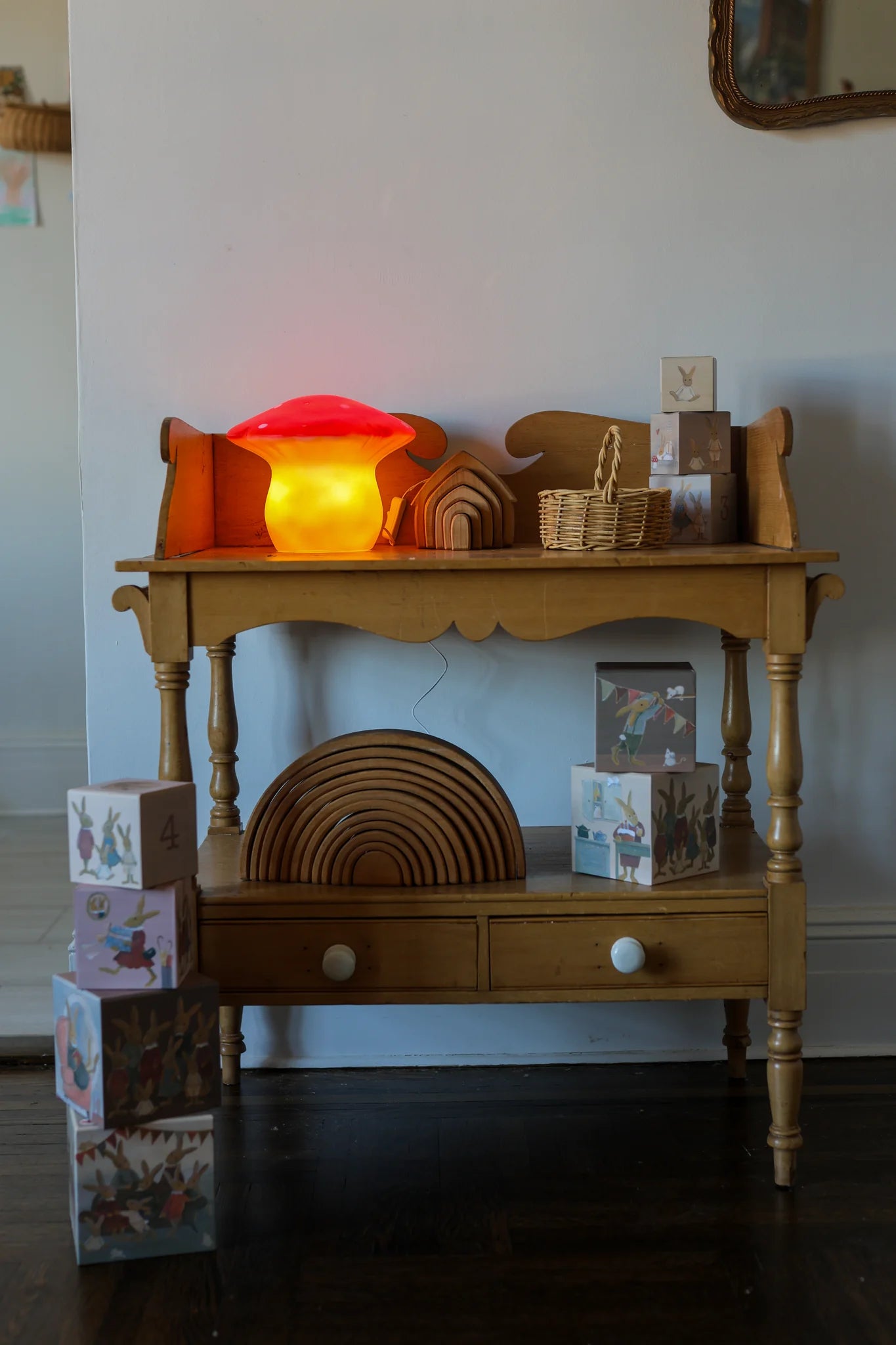 Egmont Lamp Mushroom with Plug, Medium