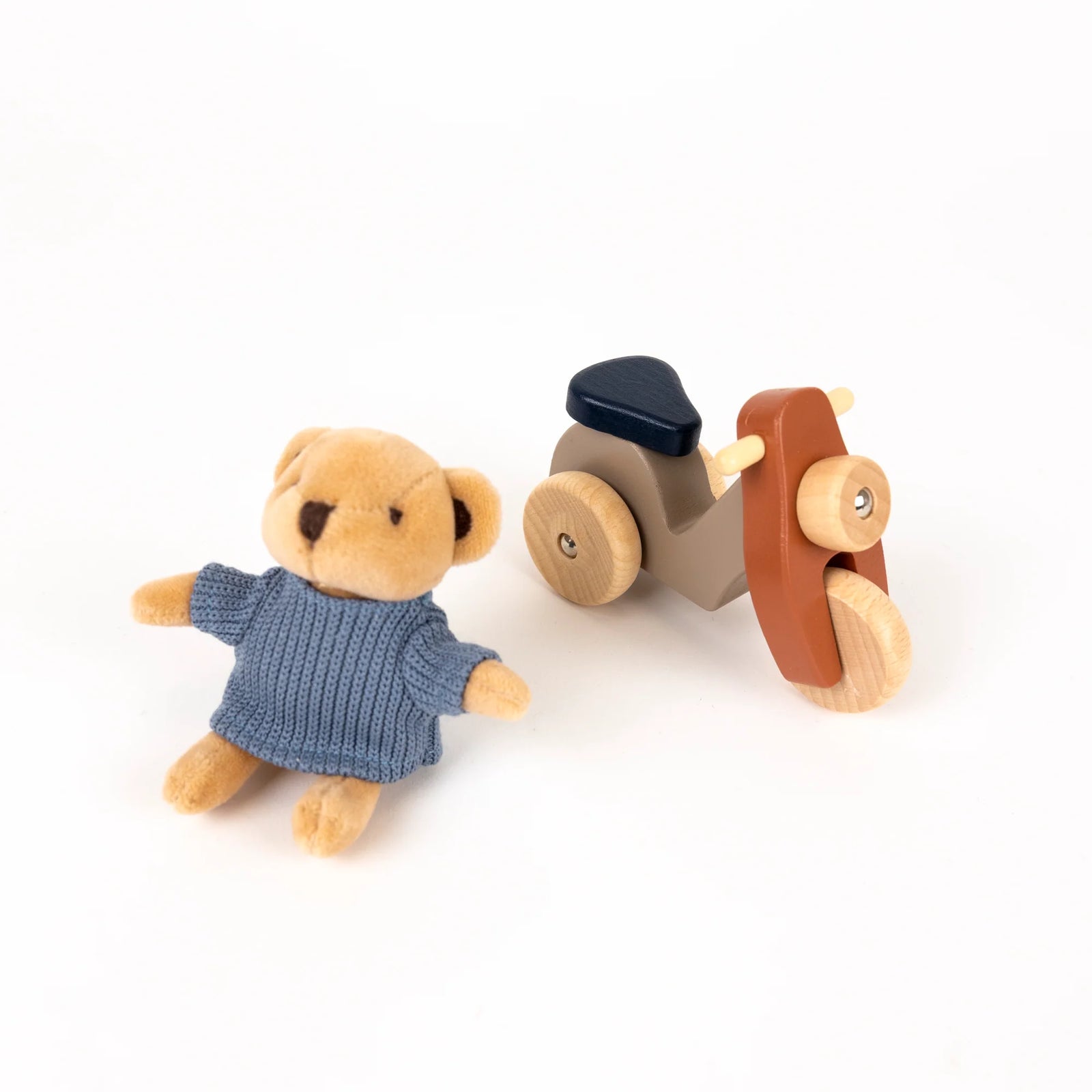 Egmont Toys Alexis the Bear on a Vespa