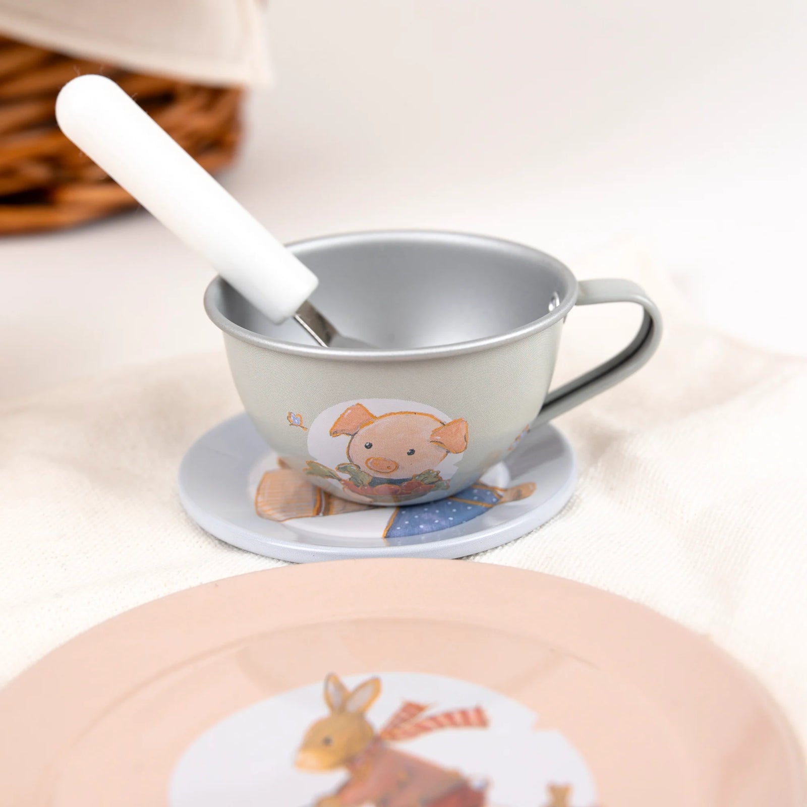 Egmont Toys Friends Tin Tea Set In A Basket
