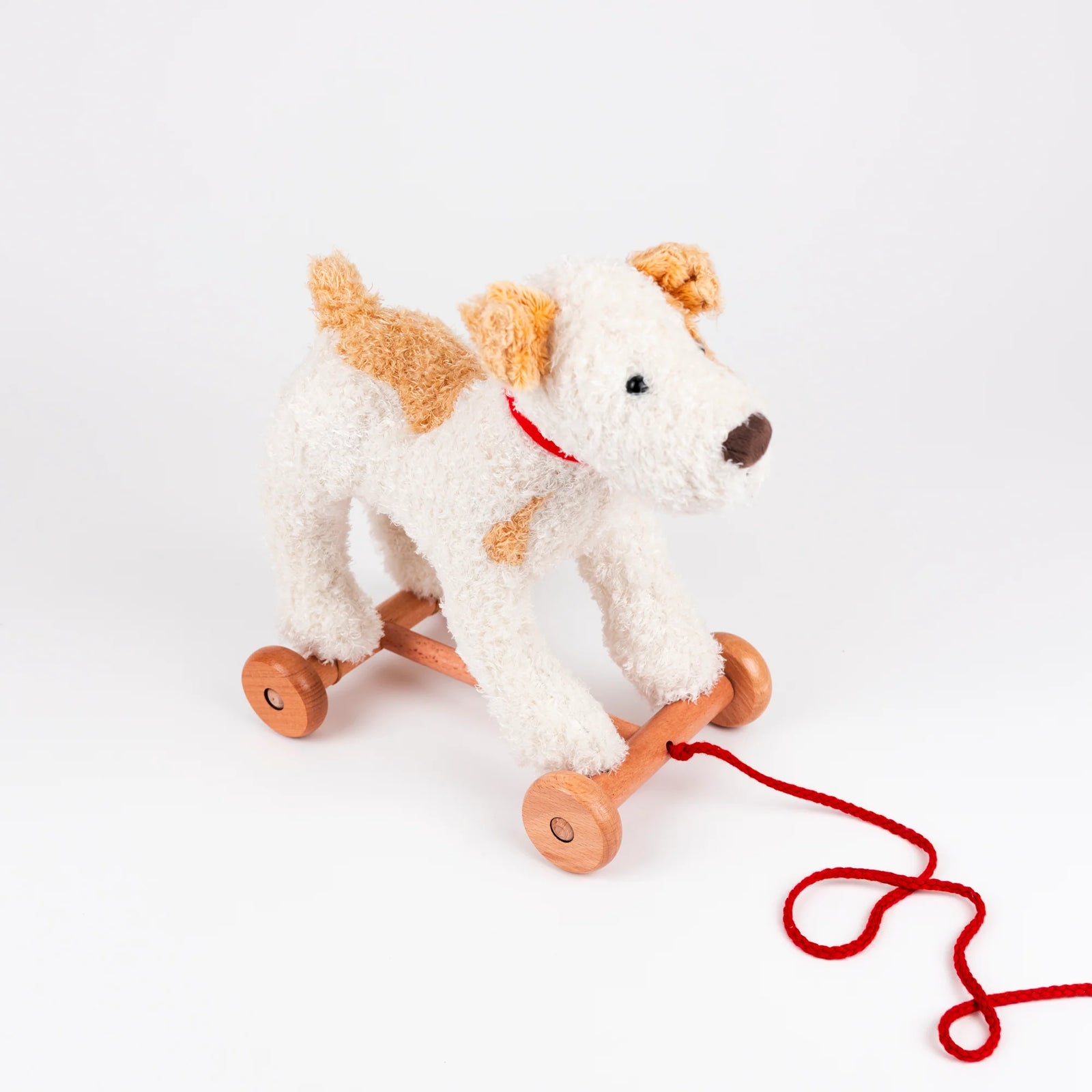 Egmont Toys Pull-Along Eliot