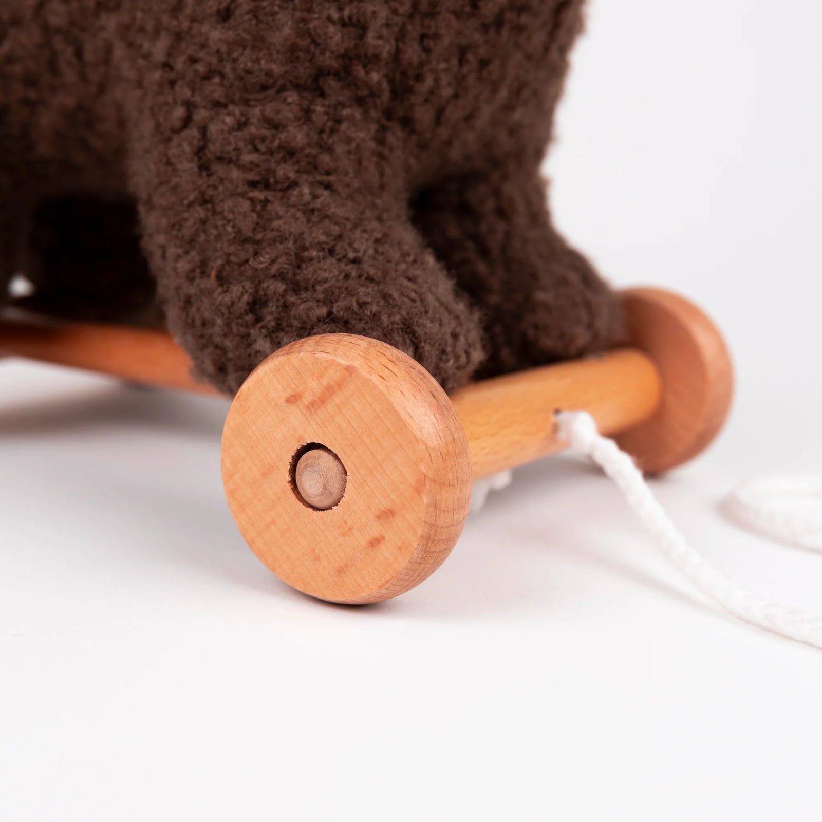 Egmont Toys Pull-Along Raoul