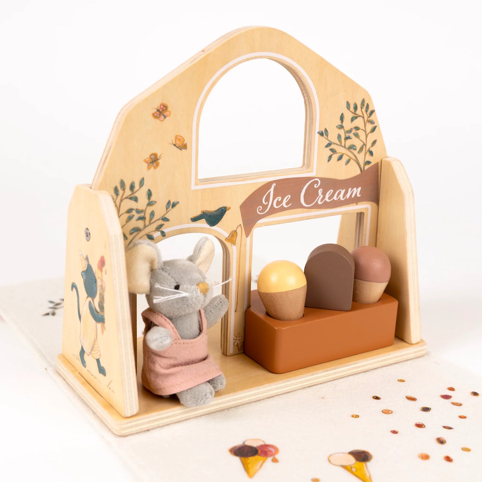 Egmont Toys Ice Cream Shop of Agathe The Mouse