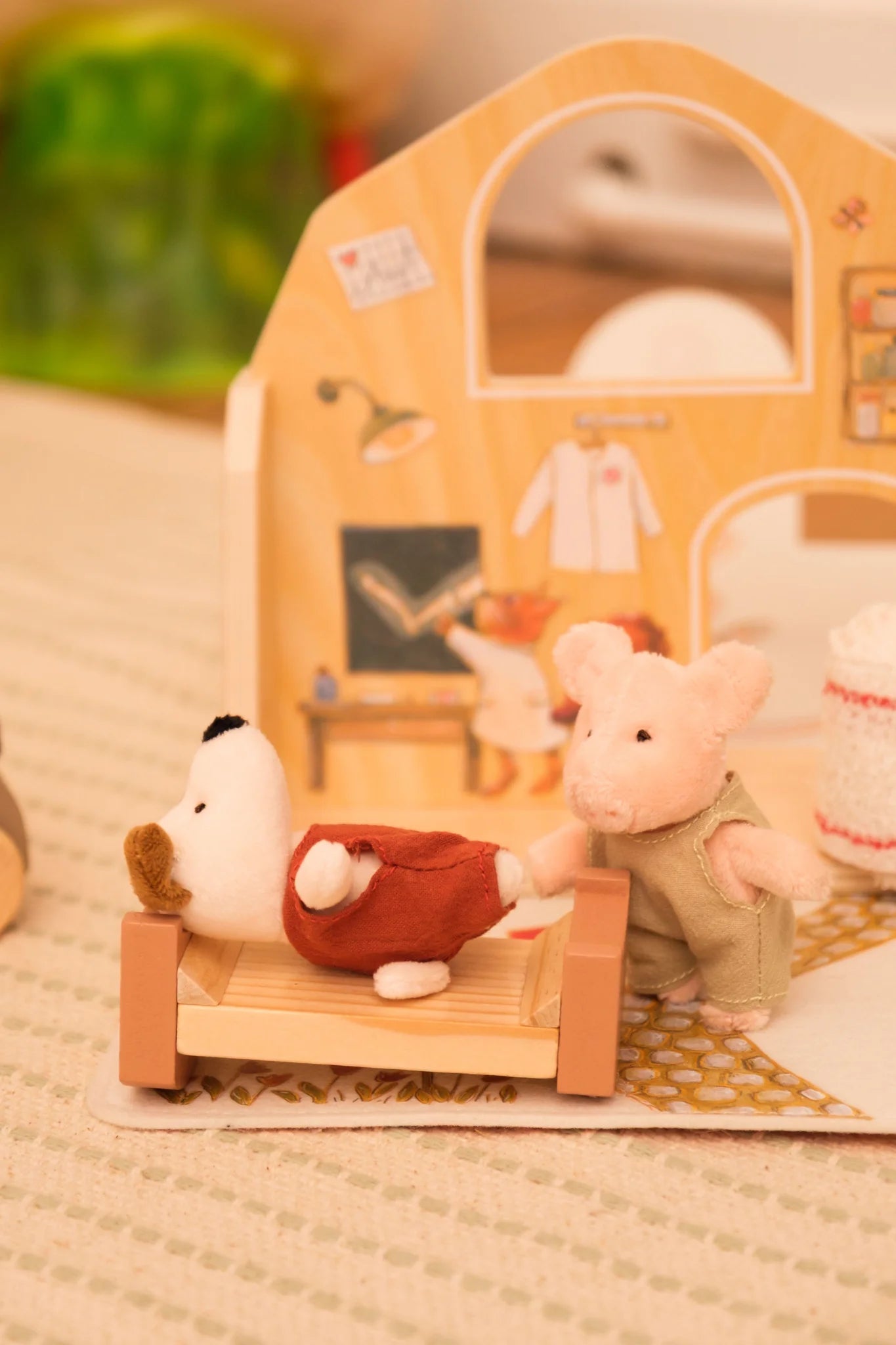 Egmont Toys Little House of Doctor Bart The PIg