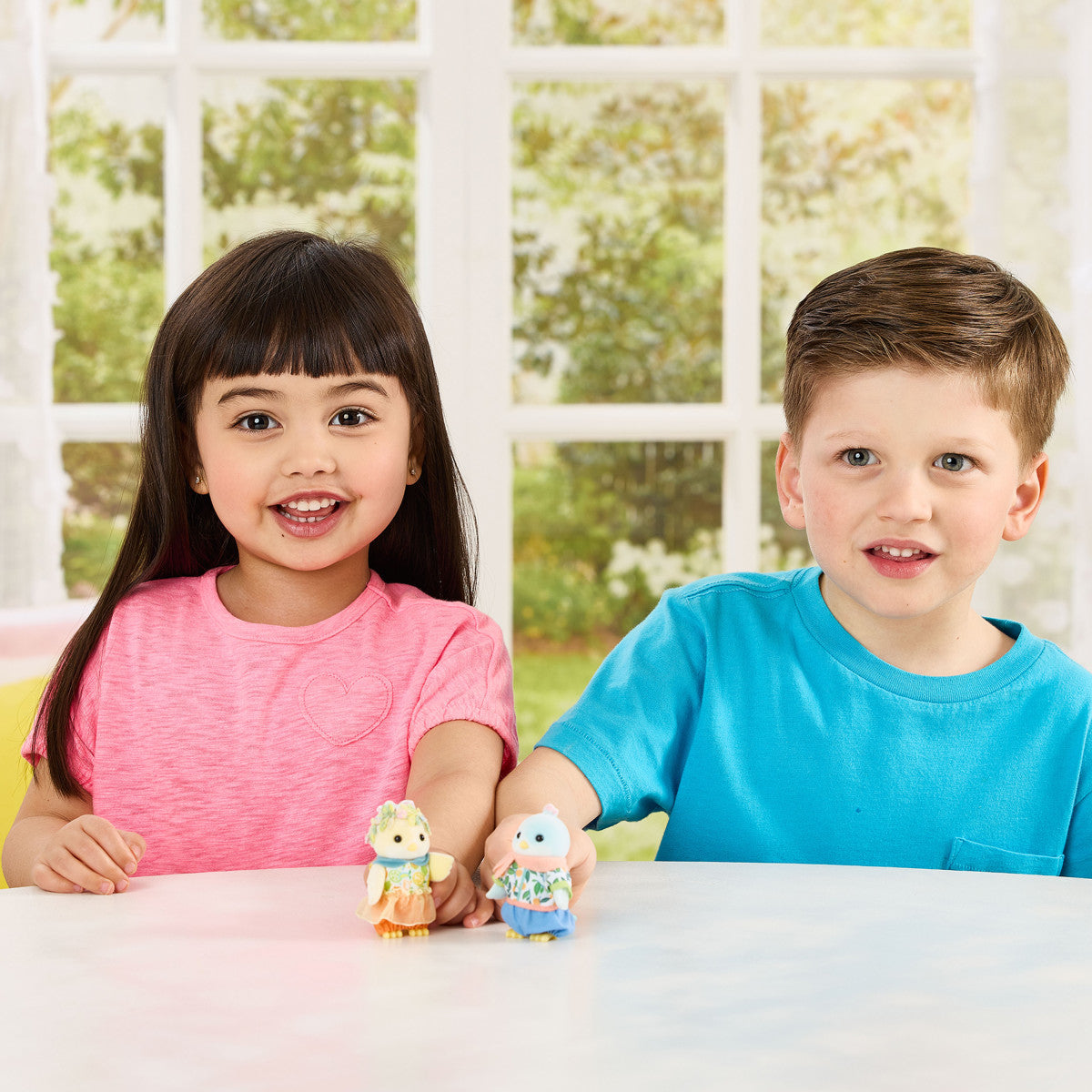 Calico Critters Citrus Bird Family