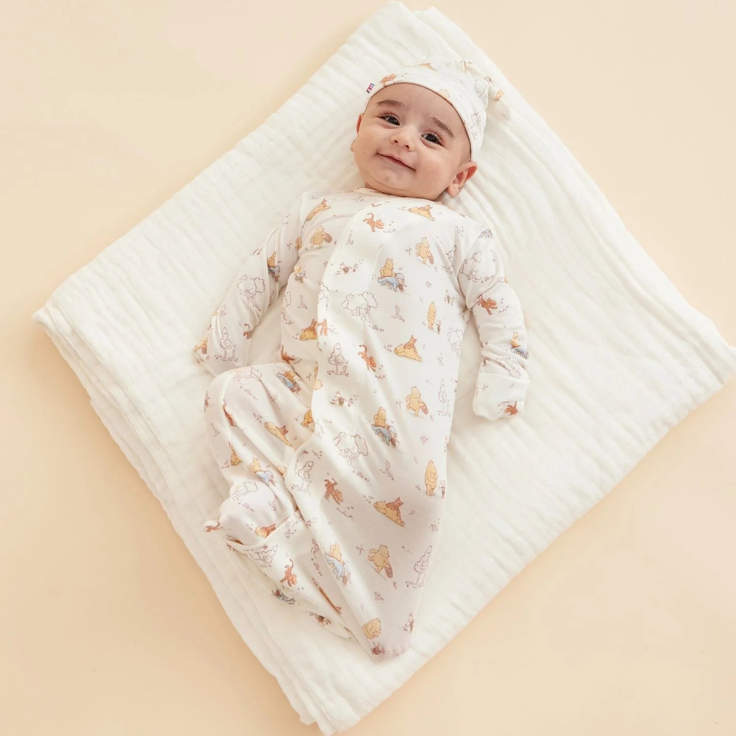 Magnetic Me Disney | Magnetic Me Moments with Friends Modal Magnetic Gown + Hat Set