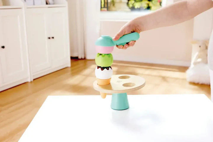 Hape Scoop & Serve Ice Cream Set
