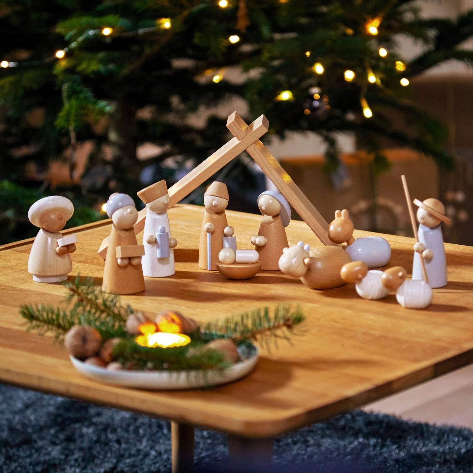 Heirloom Natural Wood Nativity Set