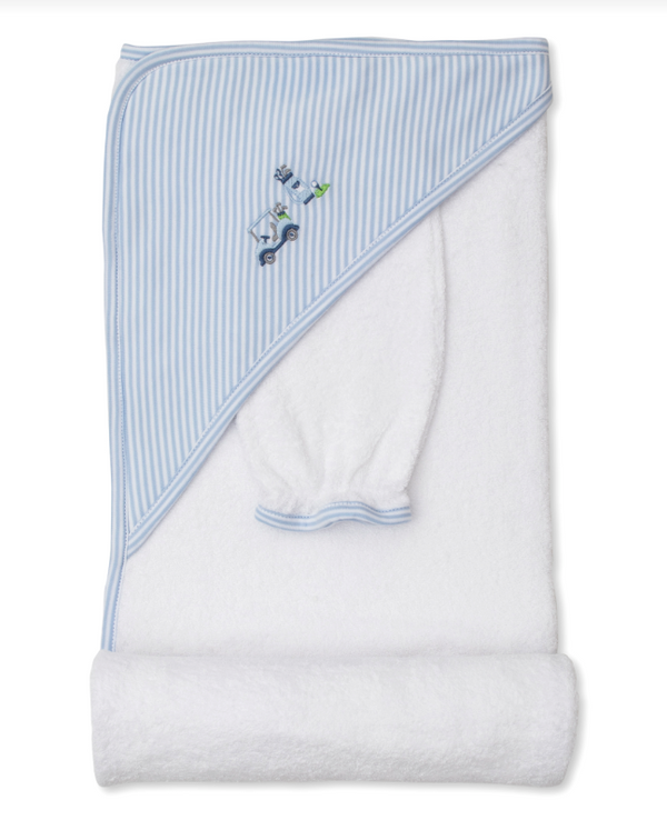 Kissy Golf Club Hooded Towel & Mitt Set