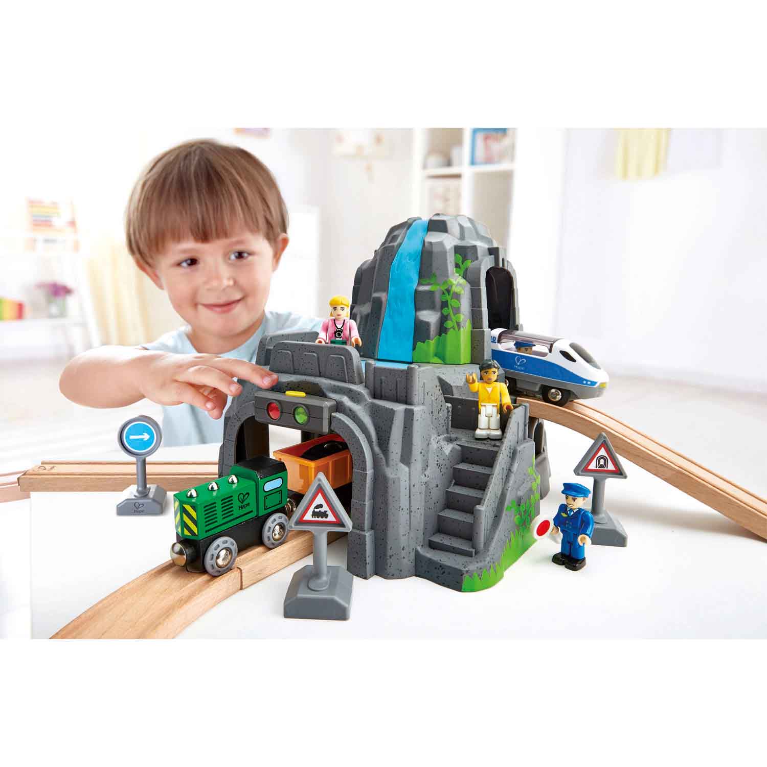 Light & Sound Mountain Tunnel Set