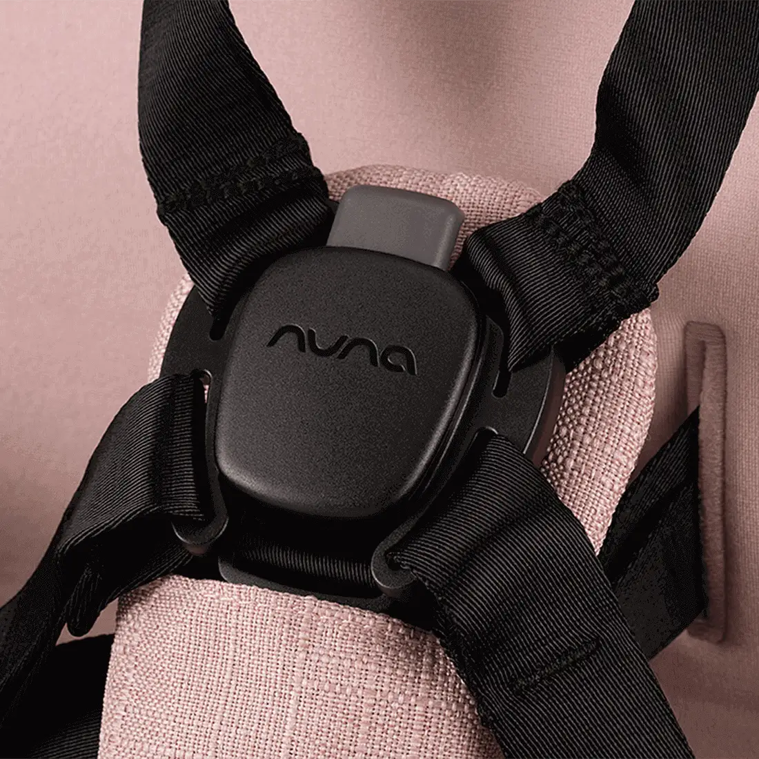 TRIV Next with Magnetic Buckle