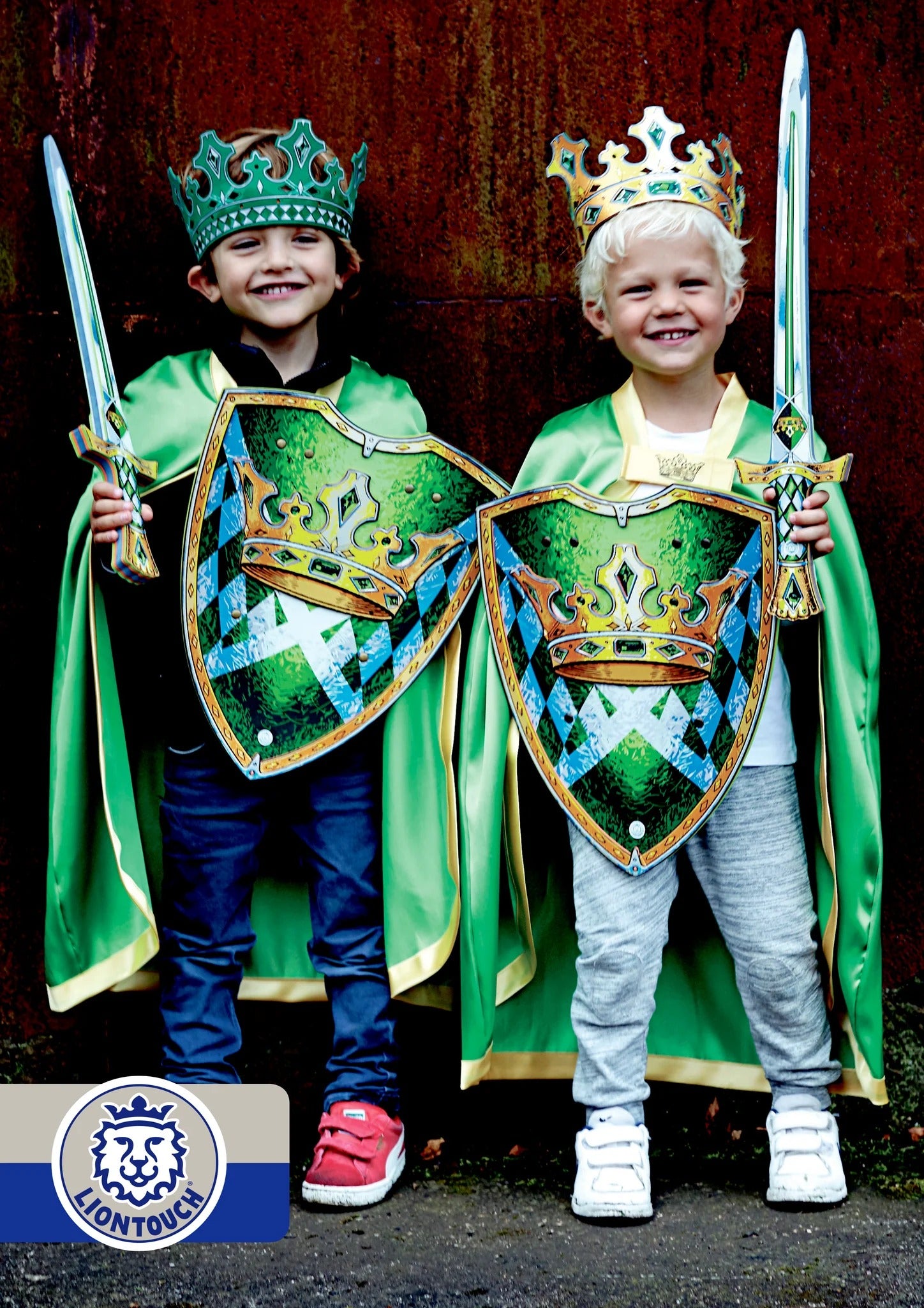 Liontouch Pretend-Play Foam Shield - Kingmaker Shield