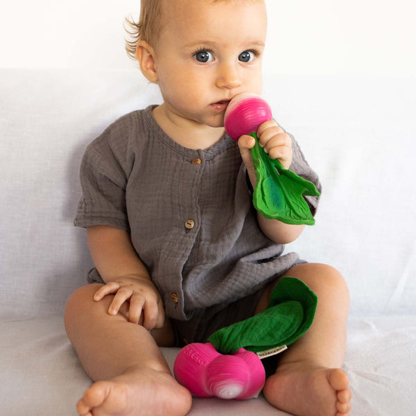 Ramona The Radish Mini Doudou-Teether