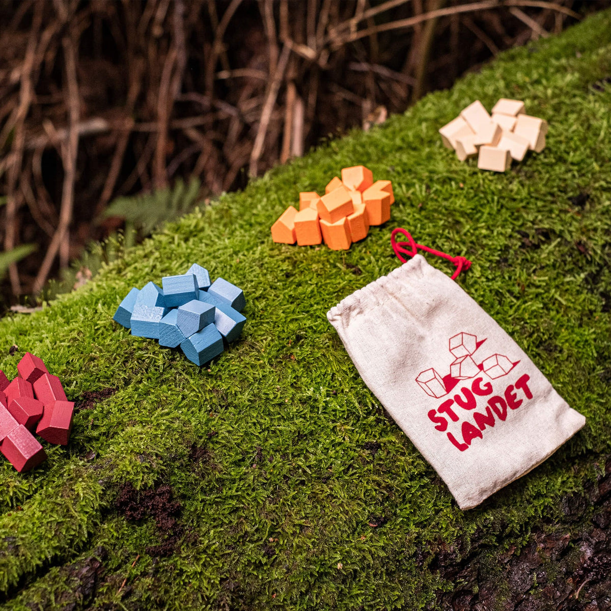 Haba Stuglandet Cabin Game