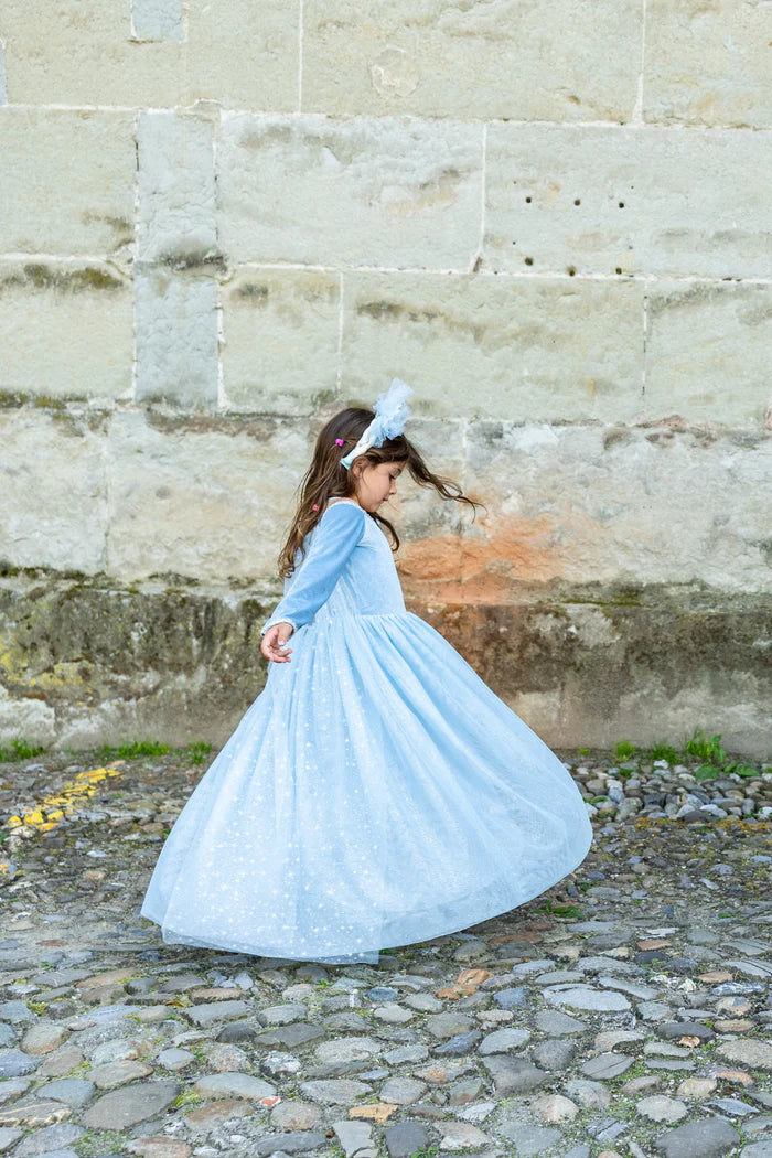 Great Pretenders Velvety Soft Blue Sisters Forever Princess