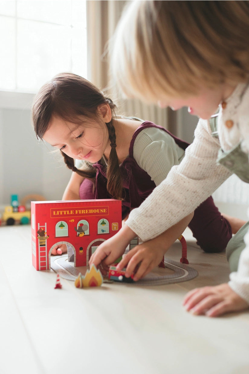 Hachette Book Group Wind Up and Go Playset - Firehouse