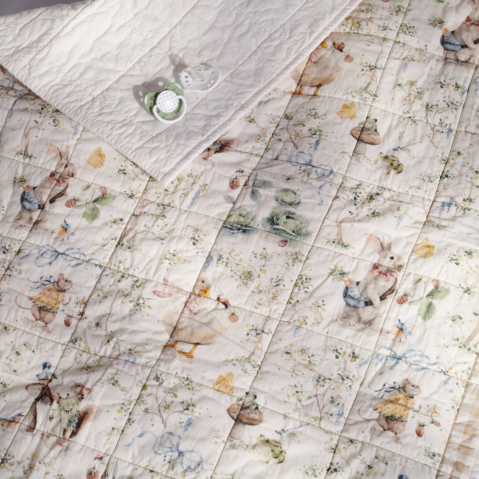 Primitives by Kathy Garden Friends Throw