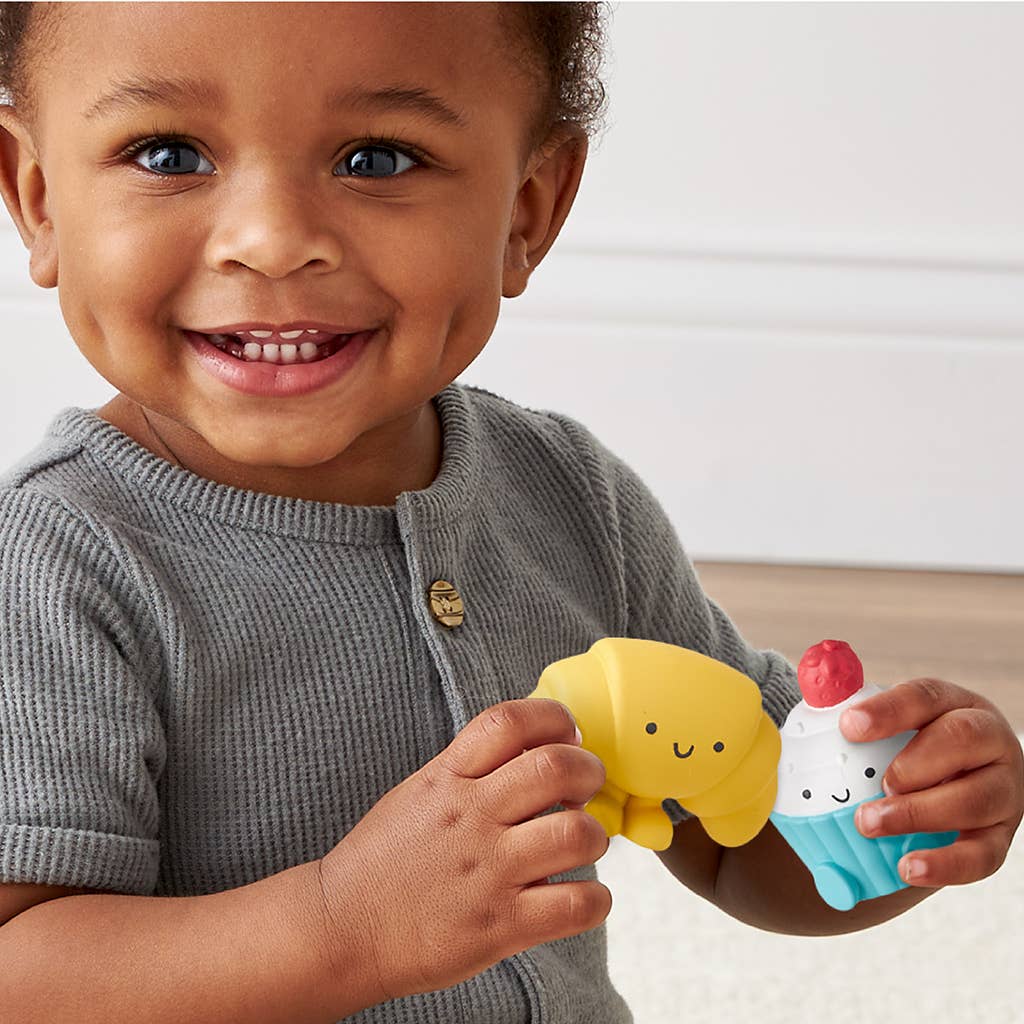 Itzy Ritzy Itzy Play Bakery™ - Put & Take Toy