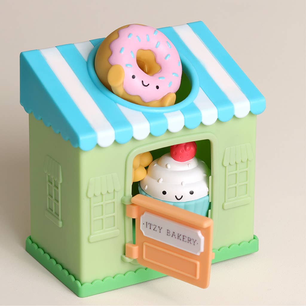 Itzy Ritzy Itzy Play Bakery™ - Put & Take Toy