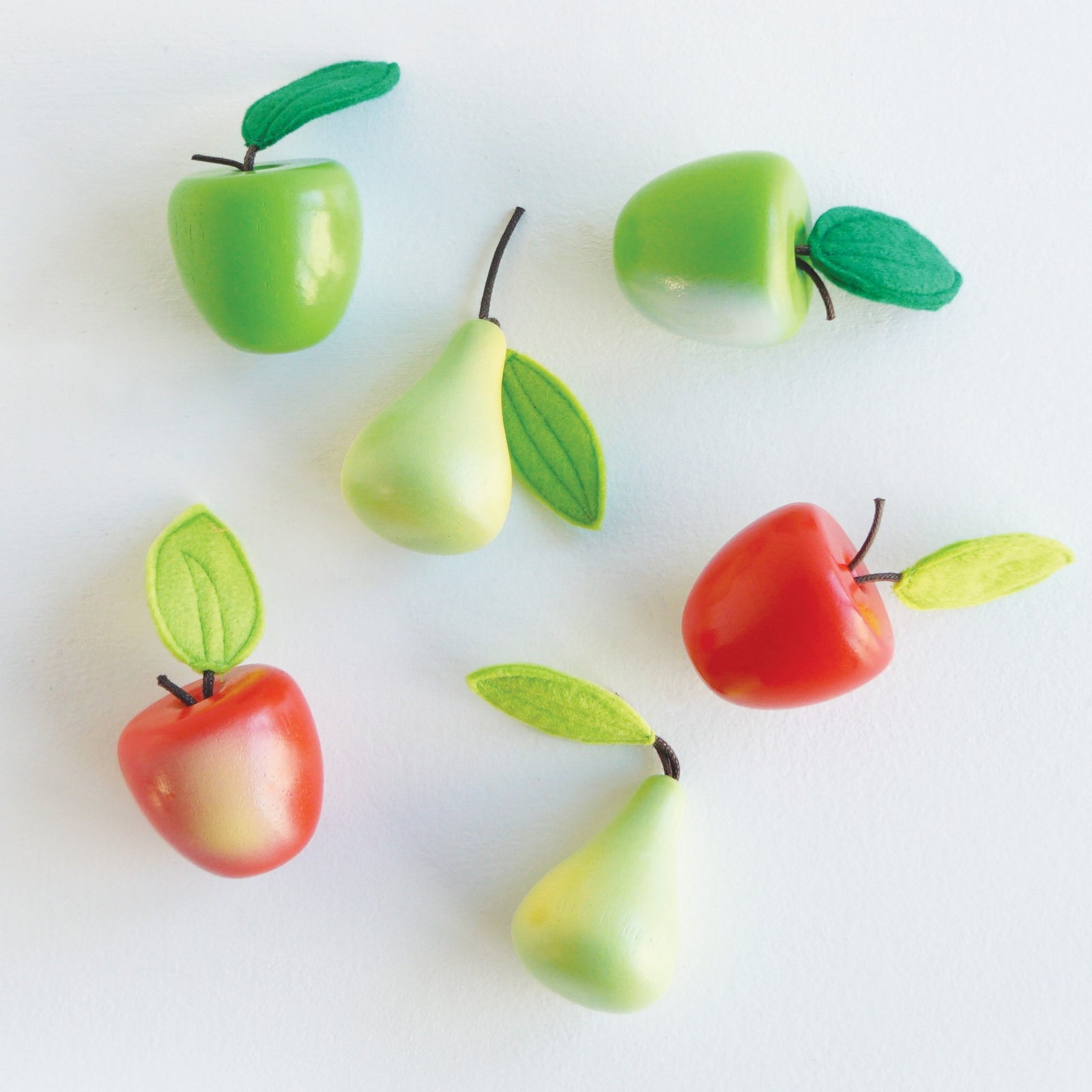 Apples & Pears Market Crate