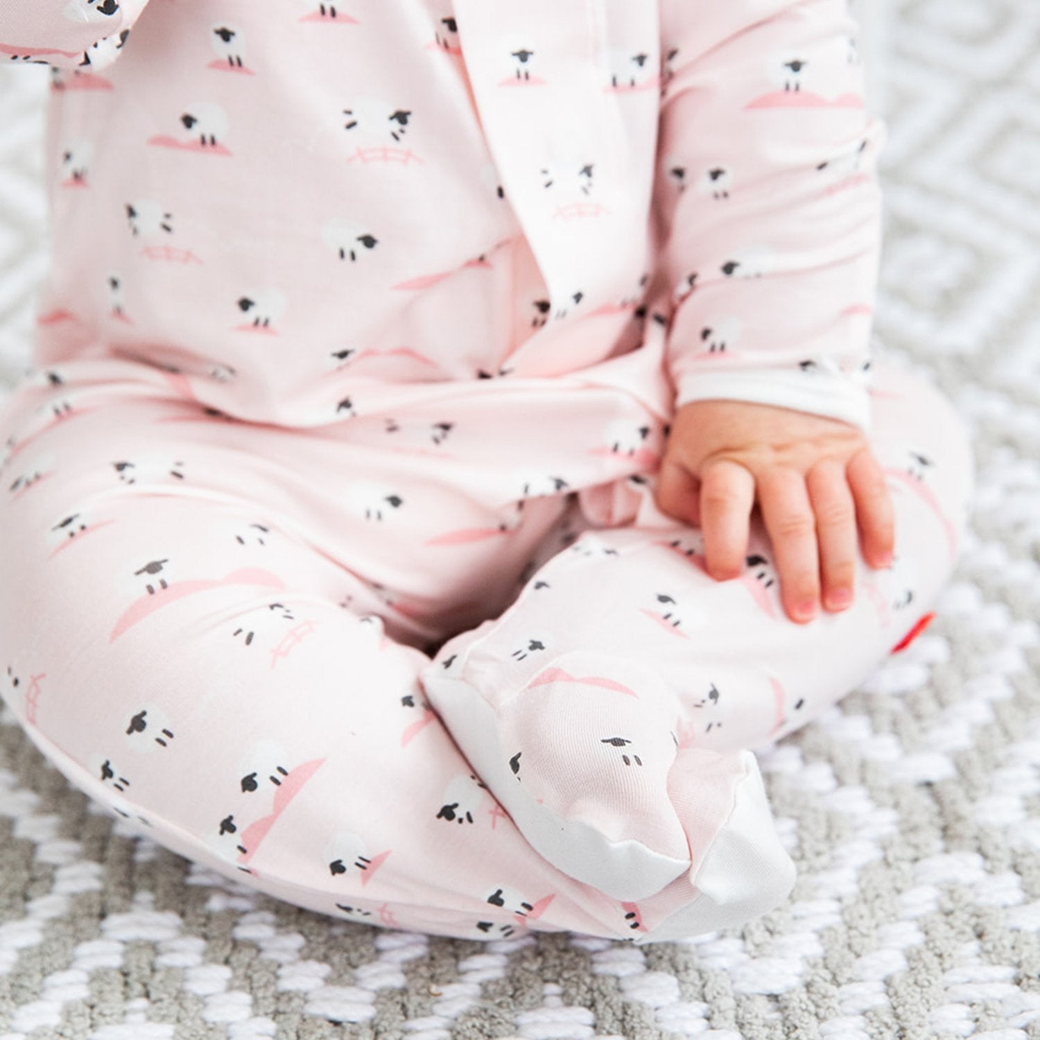 Baa Baa Baby Modal Magnetic Footie, Pink