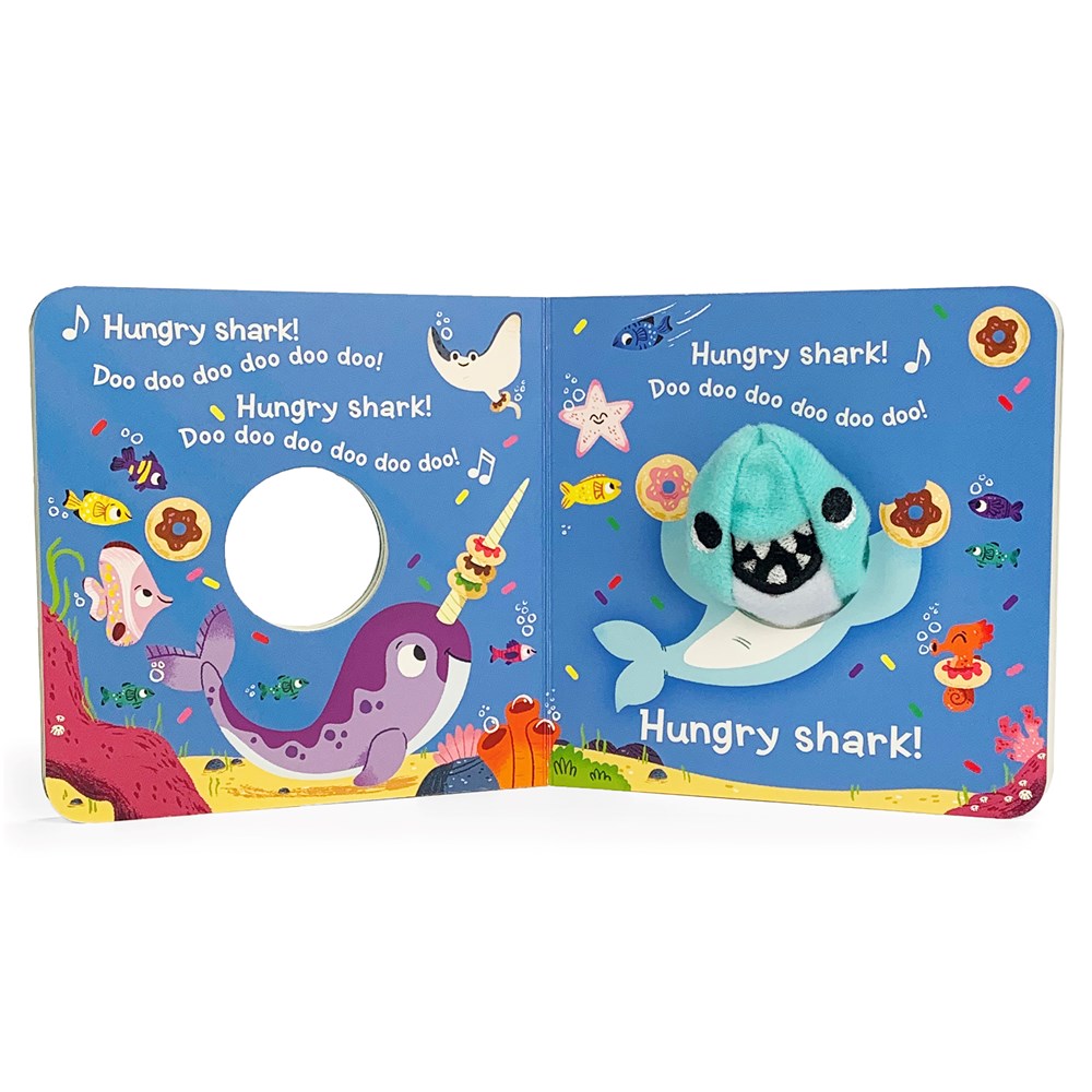 Baby Shark Finger Puppet Book