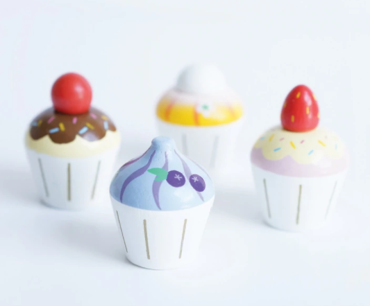 Petit Four Cupcake